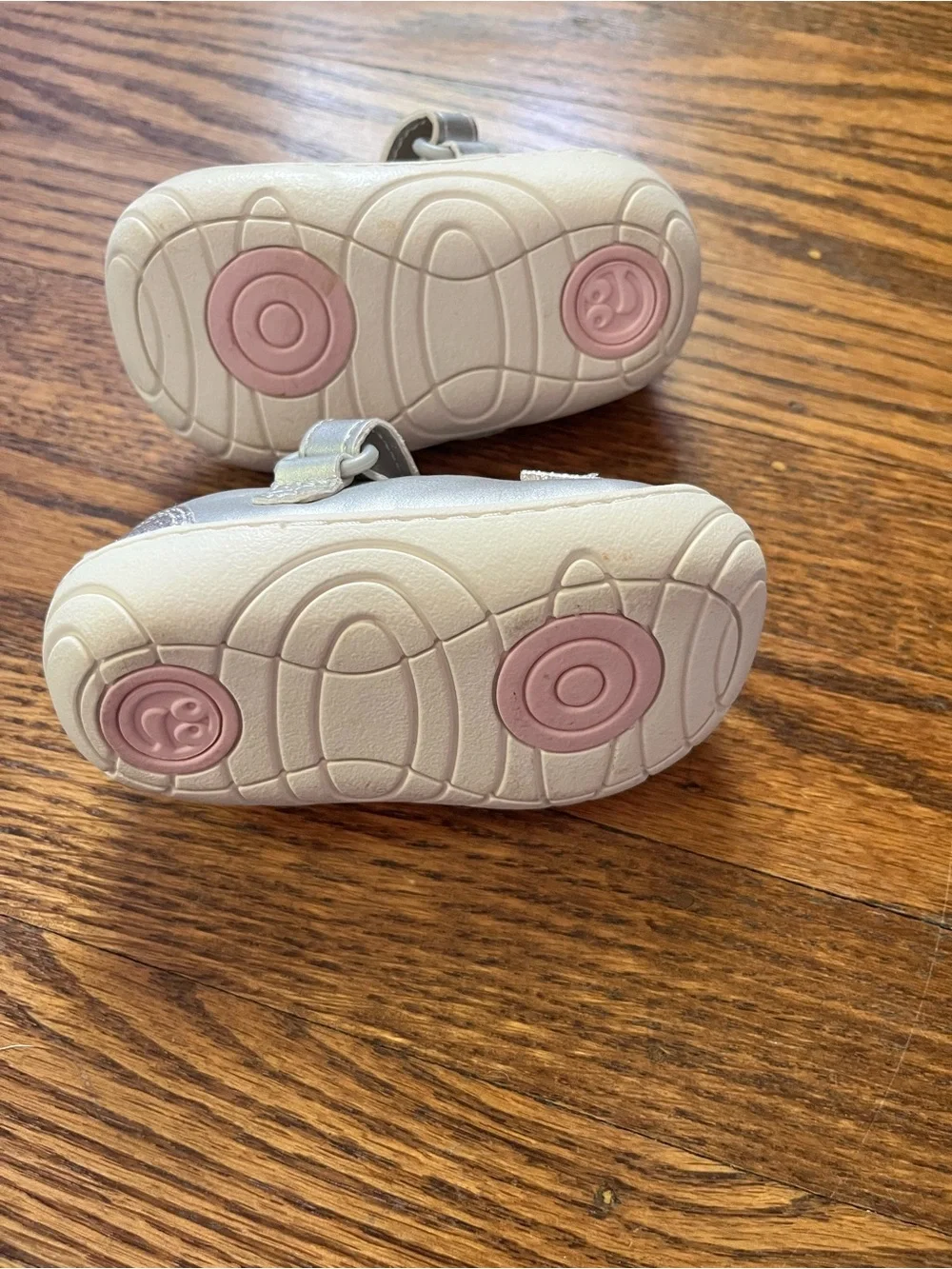 Stride Rite Surprize Toddler Girls Silver Mary Jane Shoes with Glitter Bow